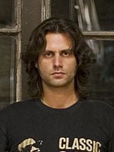 foto de Adam Bousdoukos