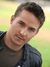 foto de Travis Aaron Wade