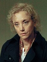 foto de J. Smith-Cameron