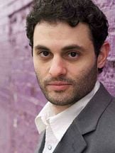 foto de Arian Moayed