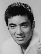 foto de Yûzô Kayama