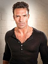 foto de Darren Shahlavi