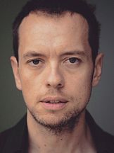 foto de Steve Mouzakis