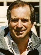 foto de Charles E. Sellier Jr.