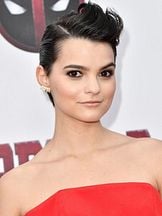 foto de Brianna Hildebrand