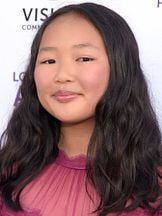 foto de Ella Jay Basco