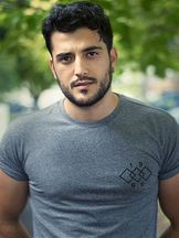 foto de Phoenix Raei