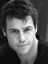 foto de Rodger Corser