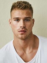 foto de Matthew Noszka