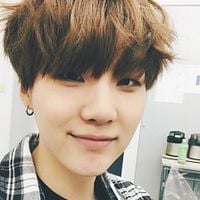 Foto  Suga