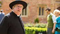 imagen de 'Padre Brown' - Teaser oficial - BBC First