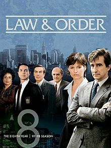 Cartel de La ley y el orden Temporada 8