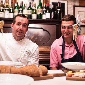 Foto Ali Eats America