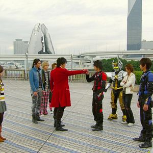 Foto Tokumei Sentai Go-Busters vs. Kaizoku Sentai Gokaiger: The Movie