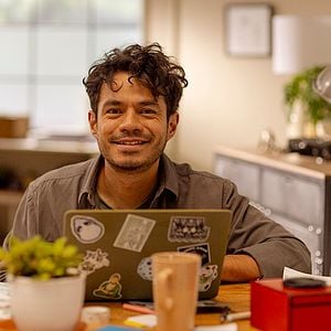 Foto Enloqueciendo Contigo