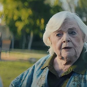 Foto Thelma: Una Abuela En Acción