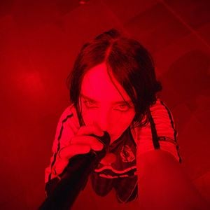 Foto Billie Eilish - Hit Me Hard and Soft: El Tour en 3D