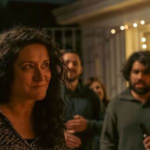 Foto Los PEOPLE IN THE DRAGON