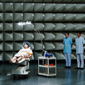 Foto Un Fantasma Para Servirte