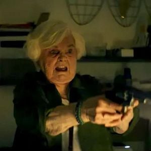 Foto Thelma: Una Abuela En Acción