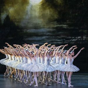 Foto Royal Ballet and Opera: El lago de los cisnes
