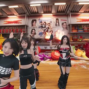 Foto LE SSERAFIM VR CONCERT : INVITATION