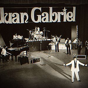 Foto Juan Gabriel: Debo, Puedo y Quiero