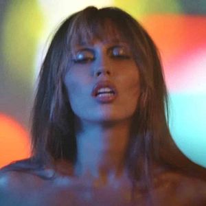 Foto Miley Cyrus: Something Beautiful