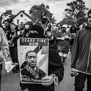 Foto Shoot the People