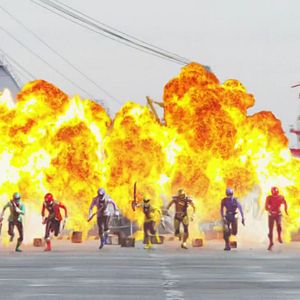 Foto Tokumei Sentai Go-Busters vs. Kaizoku Sentai Gokaiger: The Movie