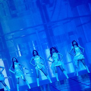 Foto IVE: The 1st World Tour in Cinema