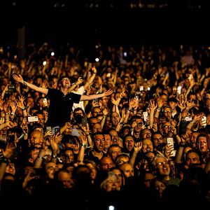 Foto James: Getting Away With It - Live Performance/Q&A