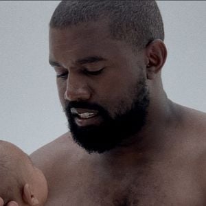 Foto De Kanye a Ye, ¿El nombre de quién?