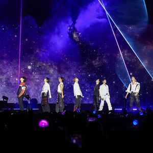 Foto SEVENTEEN WORLD TOUR [NEW_] IN JAPAN: LIVE VIEWING