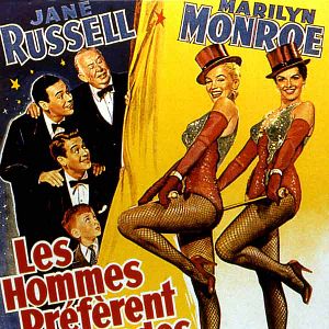 Foto Los caballeros las prefieren rubias