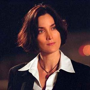 Foto Carrie-Anne Moss