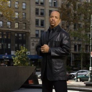 Foto La Ley Y El Orden: UVE