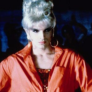 Foto Tacones lejanos