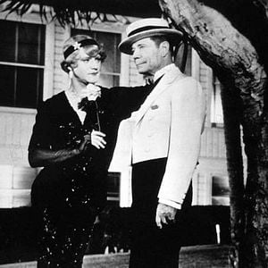 Foto Con faldas y a lo loco