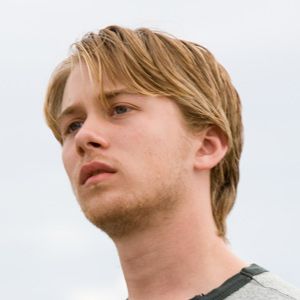 Foto Lou Taylor Pucci