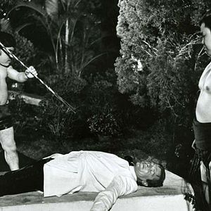 Foto El hombre con el revolver de oro