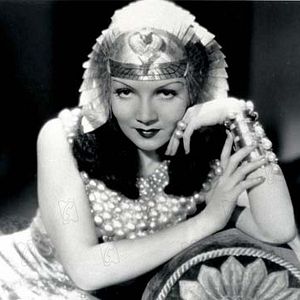 Foto Claudette Colbert