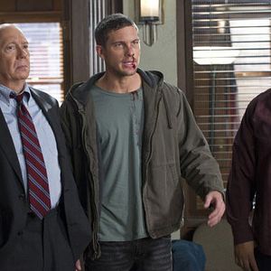 Foto La Ley Y El Orden: UVE