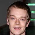 Foto Alfie Allen