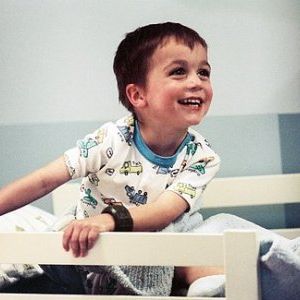 Foto Una niñera a prueba de balas