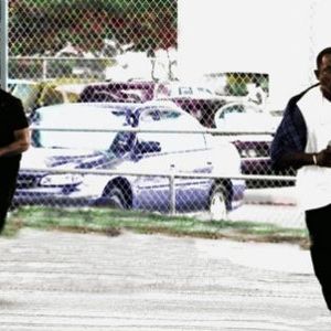 Foto Dos policías rebeldes II