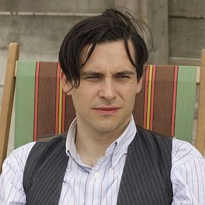 Foto Rob James-Collier