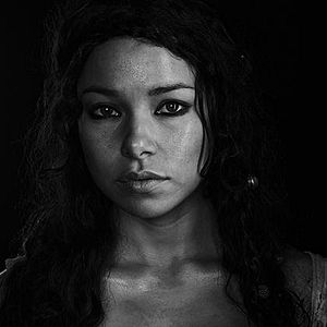 Foto Jessica Parker Kennedy