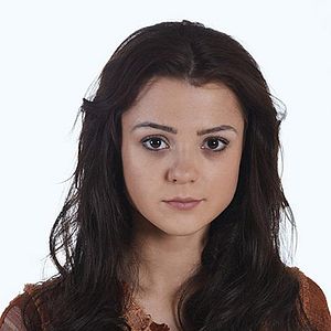 Foto Kathryn Prescott