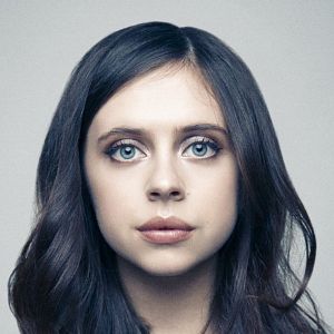Foto Bel Powley